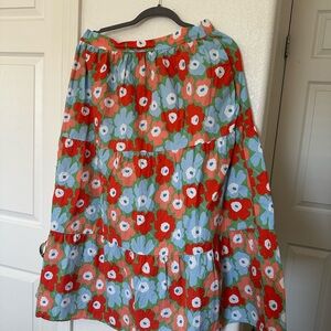 Bright floral midi skirt with pockets